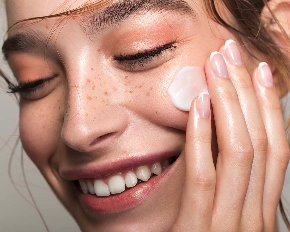 Simple Skincare: The Key to a Radiant, Glowing Complexion